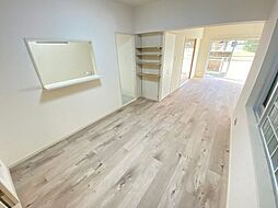 PLENDY 馬橋 1階2LDKのリビング/ダイニング