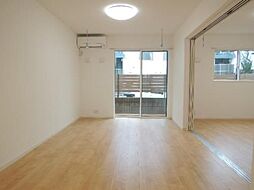 サニーテラス 2階1LDKのリビング/ダイニング