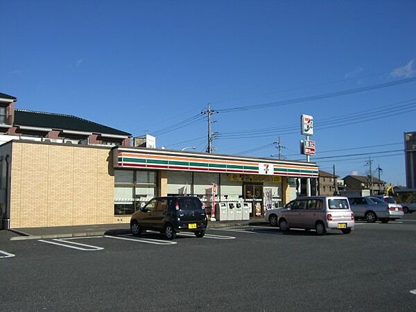 画像24:セブンイレブン宝積寺駅前店 435m