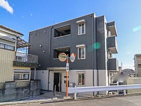 ココール  ｜ 栃木県小山市三峯1丁目（賃貸アパート1DK・1階・28.04㎡） その1