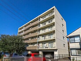 メゾングリーンモール I  ｜ 栃木県小山市城北5丁目（賃貸マンション2LDK・5階・68.25㎡） その1