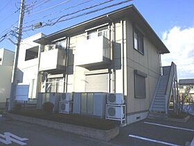 サプライズ  ｜ 栃木県小山市大字土塔（賃貸アパート1K・2階・27.08㎡） その1