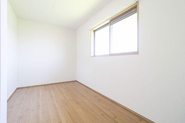 detached 茨城県結城市大字結城

地図を見る