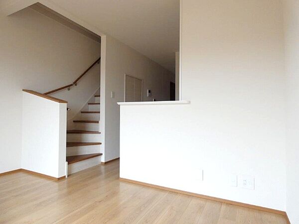 detached 栃木県小山市大字粟宮

地図を見る