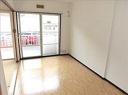 エレガンス 1階3LDKのリビング/ダイニング