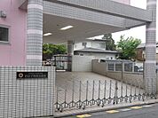 幼稚園、保育園「杉の子育英幼稚園まで390m」