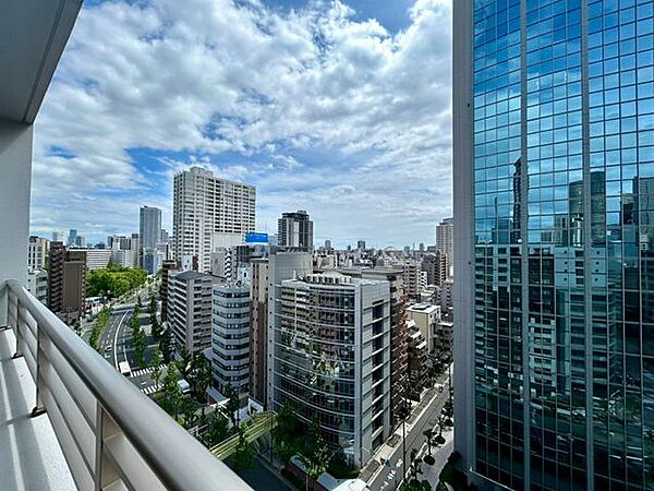 バルコニーを拡大表示