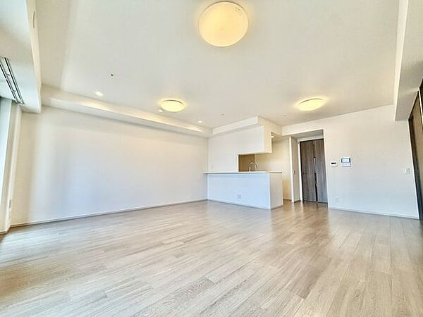 リビング/ダイニングを拡大表示