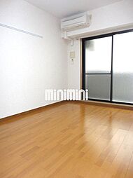 新田町小川マンション 3階1Kのリビング/ダイニング