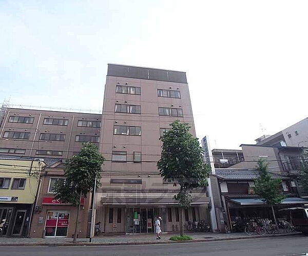 画像30:京都武田病院まで485m 西大路七条の交差点を東に入ると南側にございます。