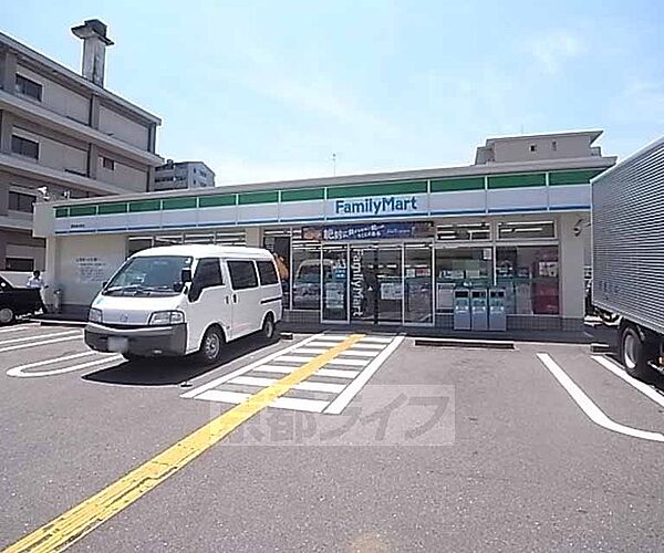 画像30:ファミリーマート西院清水町店まで73m 西小路高辻を西方面へ、右京郵便局の近くにございます。駐車場広めです。
