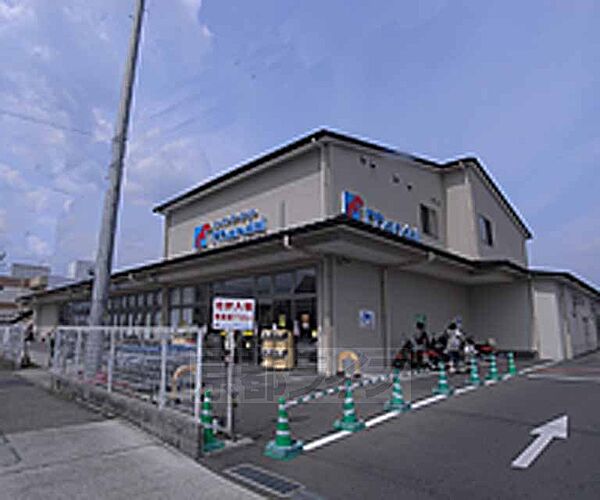 画像30:万代 樫原店まで760m お惣菜が充実。駐車場が広めで利用しやすいですよ。