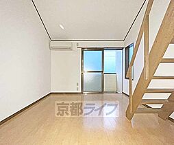 京都市営烏丸線 五条駅 徒歩3分の賃貸アパート 2階1Kのリビング/ダイニング