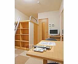 京都市営烏丸線 五条駅 徒歩5分の賃貸マンション 1階1Kのリビング/ダイニング