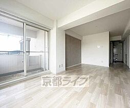 シーズン嵐山 401 4階2LDKのリビング/ダイニング