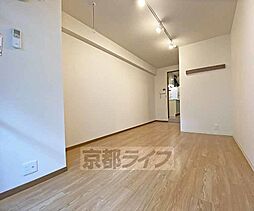 京都市営烏丸線 五条駅 徒歩5分の賃貸マンション 1階1Kのリビング/ダイニング