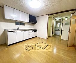 青山マンション 101 1階3LDKのリビング/ダイニング