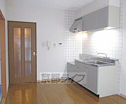 ジュン・パルティール 202 2階2DKのリビング/ダイニング