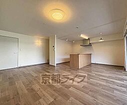 京阪本線 三条駅 徒歩10分の賃貸マンション 2階2LDKのリビング/ダイニング