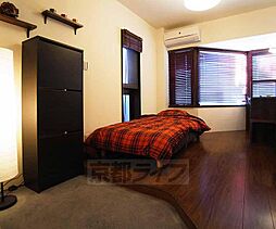 京阪本線 清水五条駅 徒歩17分の賃貸マンション 1階ワンルームのリビング/ダイニング