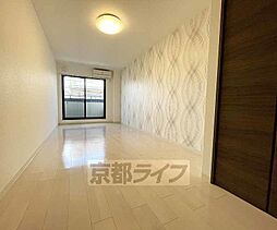 京都市営烏丸線 五条駅 徒歩10分の賃貸マンション 1階1Kのリビング/ダイニング