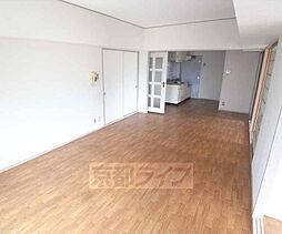 JR山陰本線 円町駅 徒歩7分の賃貸マンション 2階3LDKのリビング/ダイニング