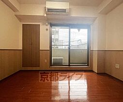 JR東海道・山陽本線 京都駅 徒歩7分の賃貸マンション 4階1Kのリビング/ダイニング