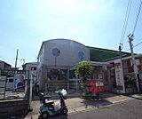 京都下津林郵便局まで600m 大きな道路に面しています
