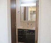 301号室流用です。