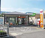 大津下阪本郵便局まで484m