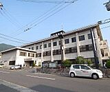 山科警察署まで240m