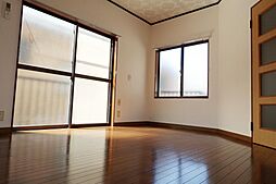 JR南武線 西国立駅 徒歩3分の賃貸アパート 2階1Kのリビング/ダイニング