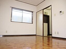 JR中央線 立川駅 徒歩15分の賃貸マンション 2階1Kのリビング/ダイニング