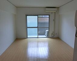 JR中央線 立川駅 徒歩7分の賃貸マンション 1階1Kのリビング/ダイニング