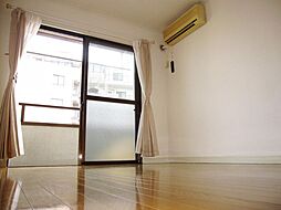 JR中央線 立川駅 徒歩13分の賃貸マンション 4階1Kのリビング/ダイニング