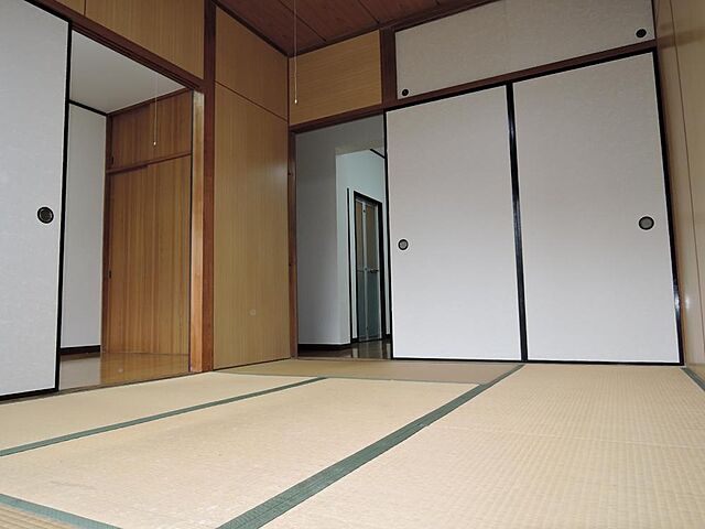 寝室