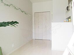 京阪宇治線 桃山南口駅 徒歩3分の賃貸マンション 1階1Kのリビング/ダイニング