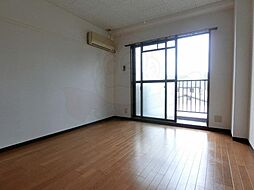 京都地下鉄東西線 御陵駅 徒歩1分の賃貸マンション 3階1Kのリビング/ダイニング