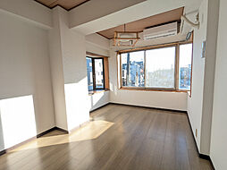 フォレスト　ヴェルデ 201 2階2DKのリビング/ダイニング