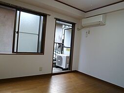 マンション川口 2階1Kのリビング/ダイニング