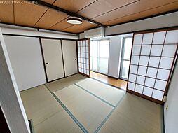 三鷹第二城山ハイツ 304 3階1Kのリビング/ダイニング