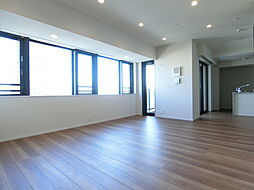 プラウド府中ステーションアリーナ 1215 12階2SLDKのリビング/ダイニング