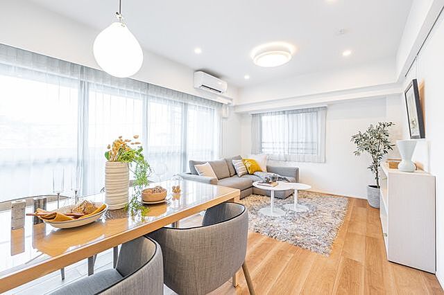 リビング/ダイニング マイキャッスルリバーフロントタワー銀座東 3階/303