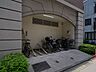 設備：生活圏が広がる駐輪場を完備しています。自転車利用で足を延ばせば、暮らしがさらに便利になりますね。※空き状況は変化することがございますのであらかじめご了承ください。