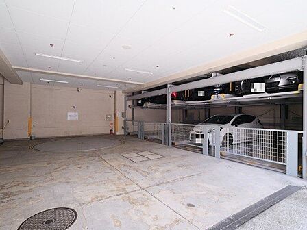 ◆駐車場◆ショッピングや旅行、レジャーが気軽に楽しめる駐車場を完備しています。※空き状況は変化することがございますのであらかじめご了承ください。