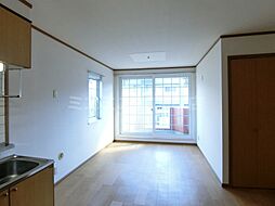 クレストール・マサ 201 2階2LDKのリビング/ダイニング