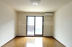 アムール　ショシュール 105 1階1Kのリビング/ダイニング