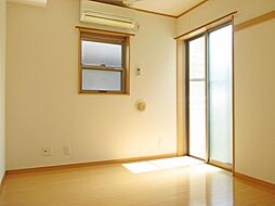 コスモ高円寺 203 2階1Kのリビング/ダイニング