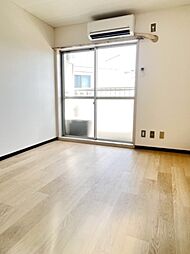 メゾンメモワール 302 3階1Kのリビング/ダイニング