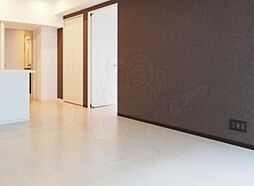 FIRST RESIDENCE SAKAE (ファーストレジデンス栄) 5階1LDKのリビング/ダイニング